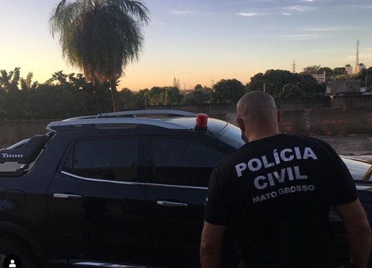  Polícia Civil cumpre ordens judiciais para apurar desvios de valores na Secretaria Municipal de Educação