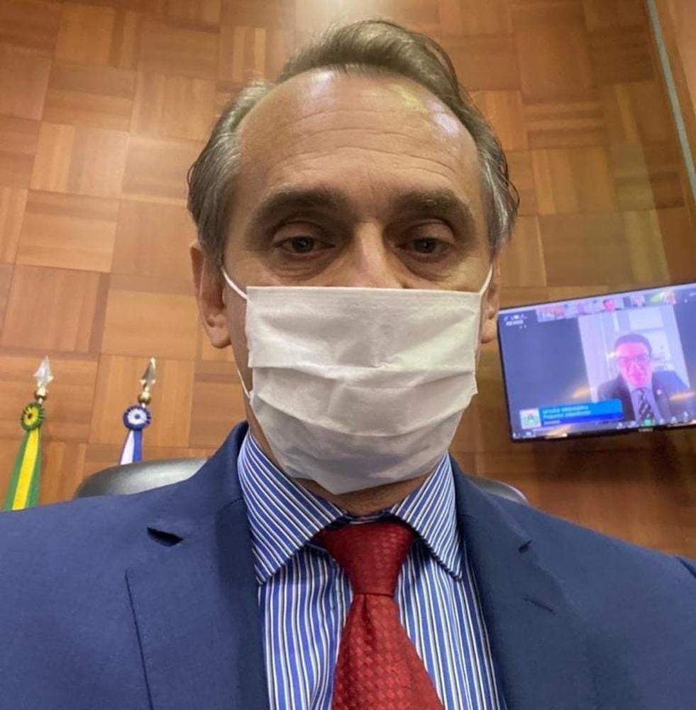 Deputado testa positivo para Covid-19 e se isola em chácara em Mato Grosso