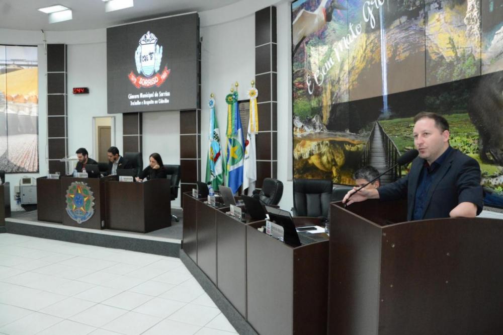 Vereadores pedem manutenção das estradas vicinais e rurais nas linhas escolares de Sorriso