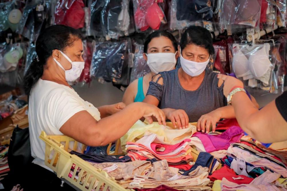 Sedec desenvolve ações para a valorização dos pequenos e micro comerciantes