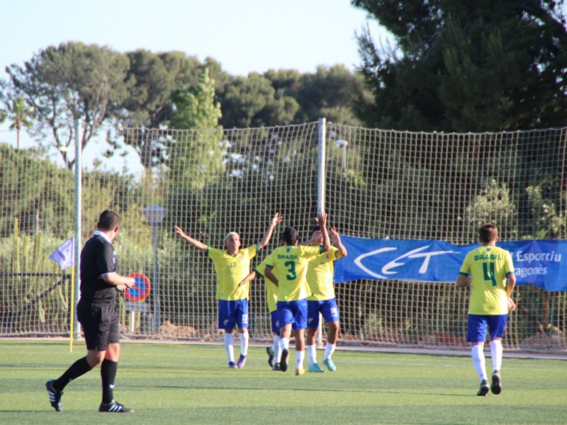 Brasil vence Argentina e avança às semifinais do Mundial de Futebol PC