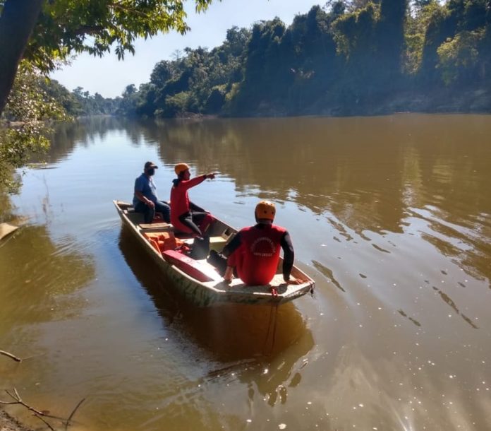 Corpo de homem que desapareceu após barco afundar é encontrado em rio em MT