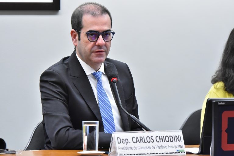Deputado Carlos Chiodini, relator do projeto de decreto legislativo - (Foto: Reila Maria/Câmara dos Deputados)