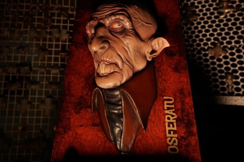 Busto de Nosferatu, personagem dos cinemas que completa 100 anos em 2022. “Spook: Horror Clássico”, é uma série de bustos colecionáveis confeccionados em resina e pintados à mão, criada pelos artistas visuais Gustavo Neri e José Junior - Foto por: Divulga
