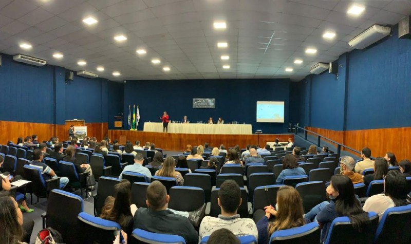 Encontro debate meio ambiente na gestão pública, estratégias empresariais e tecnologia no campo