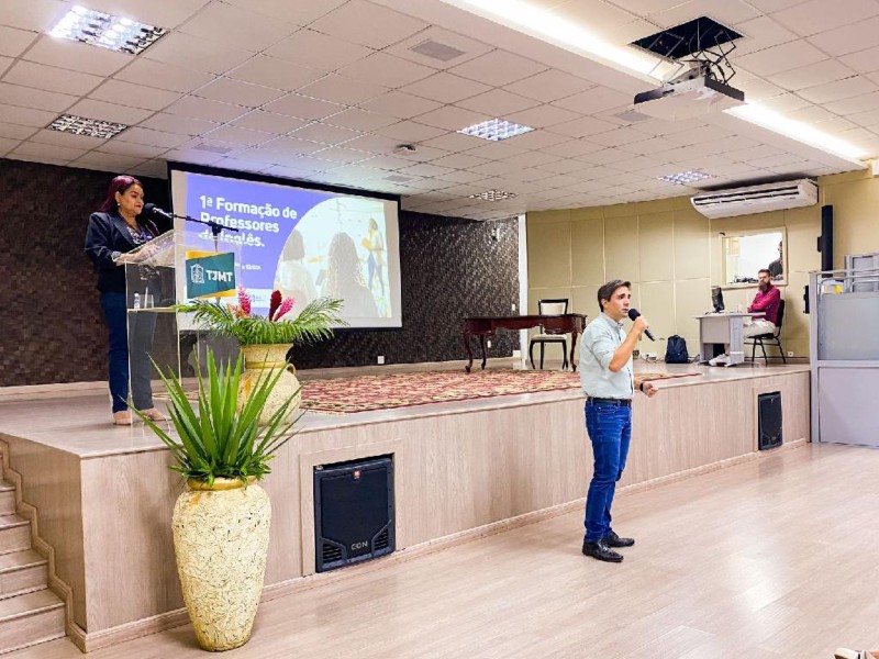 Seduc participa da 1ª Formação de Professores de Inglês pela EF Education