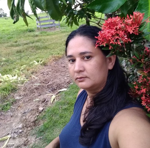 Mulher é assassinada a facadas pelo ex-marido que não aceitava o fim do relacionamento em MT