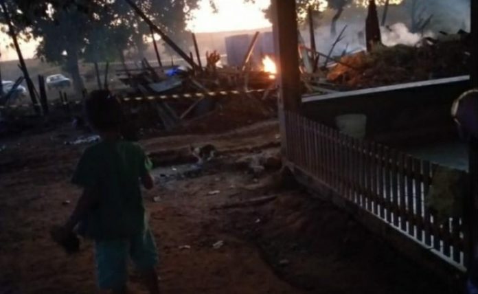 Bebê de 09 dias morre durante incêndio em residência no distrito de Simioni
