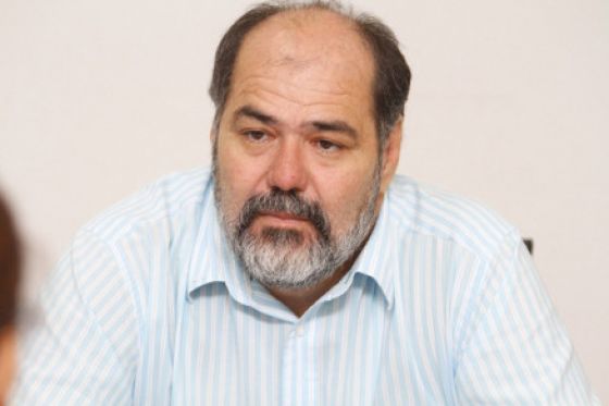 Secretário vítima da covid-19 é intubado em São Paulo