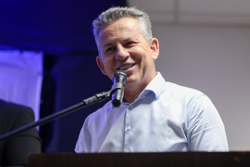 O governador Mauro Mendes