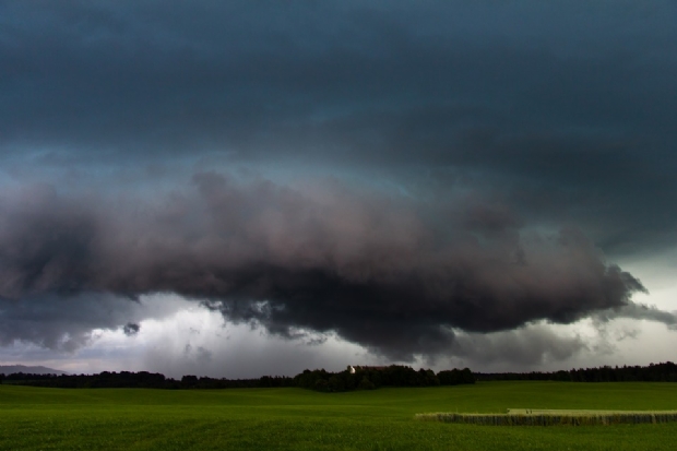 Vídeo registra pancadas de chuva e traz esperança no combate às queimada em Mato Grosso