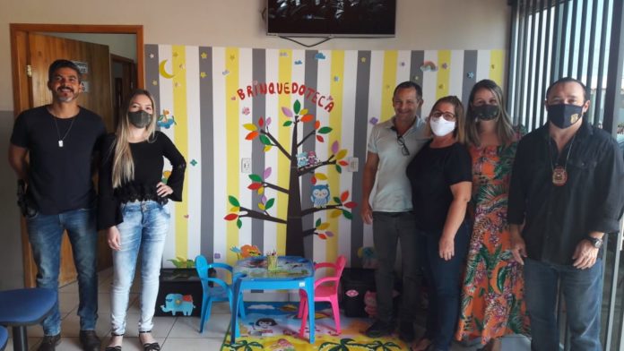 Polícia Civil tem espaço lúdico para atendimento ao público infantil
