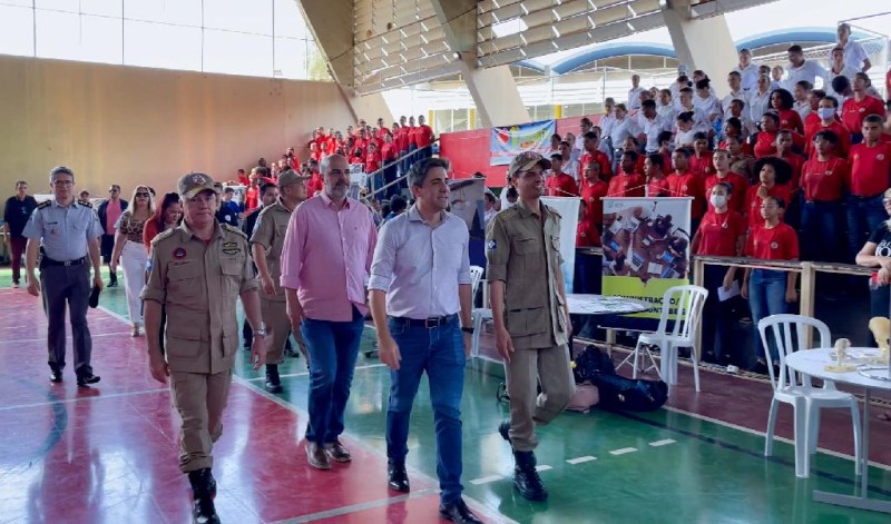 Mostra das Profissões promovida pela Seduc é destaque na Escola Estadual Militar Dom Pedro II