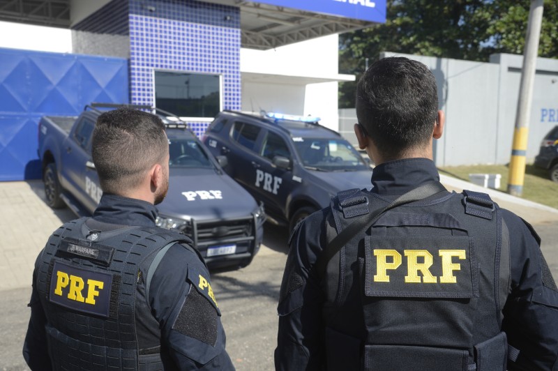 Telefone 191 da PRF atenderá denúncias de crimes eleitorais