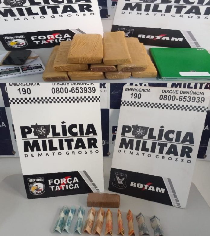 Força Tática identifica suspeitos e tira de circulação dez tabletes de maconha em dois bairros da capital