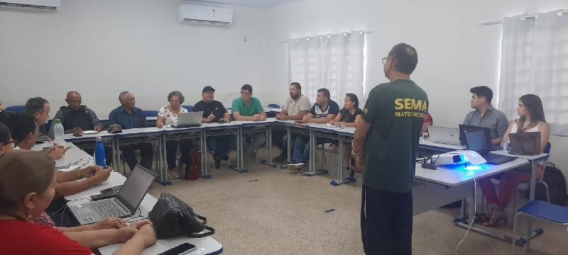 Sema apresenta projeto para reestruturação do Parque Estadual Gruta da Lagoa Azul