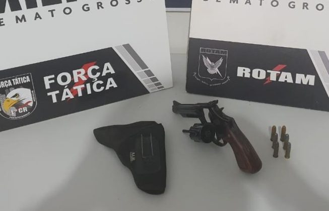 Homem dispensa revólver, mas equipe da Rotam percebe