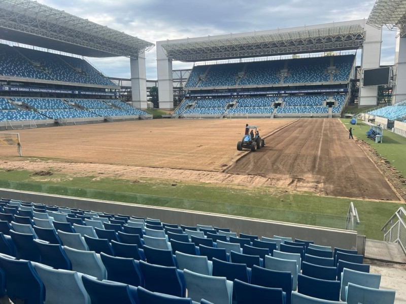 Gramado da Arena Pantanal começa a ser substituído para a Temporada 2023