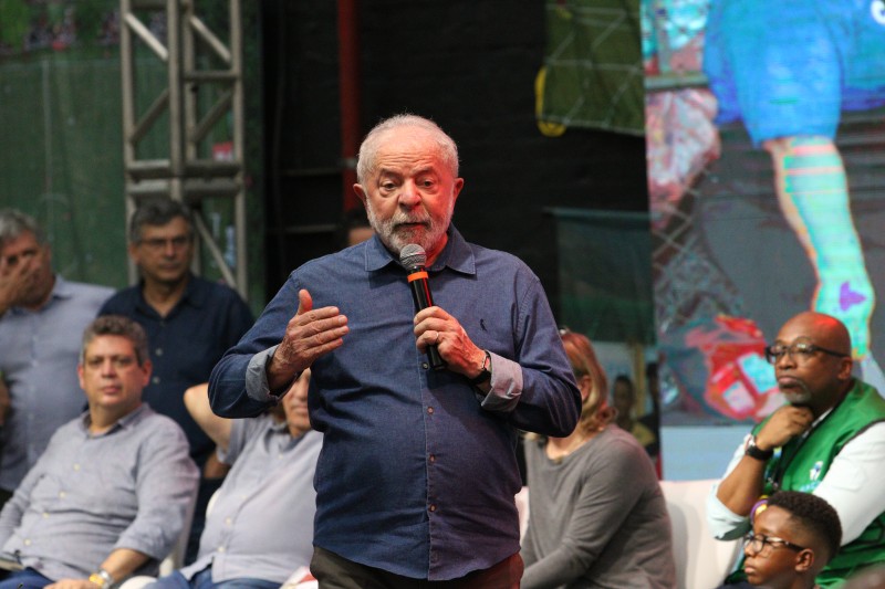 Lula participa de evento com catadores em São Paulo