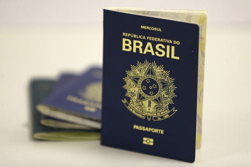 Fila para emissão do passaporte passa de 108 mil pessoas