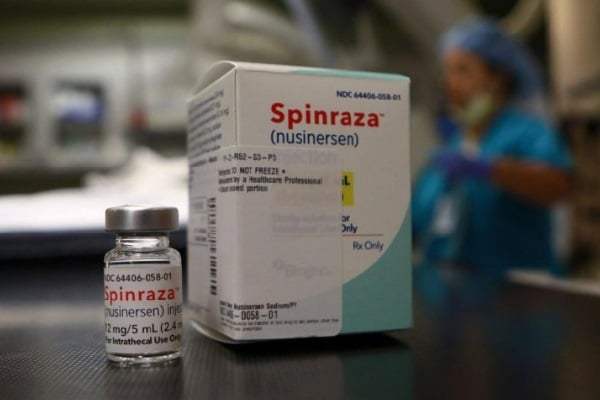 Mãe cria vaquinha online para pagar tratamento de filha que tem doença degenerativa em MT