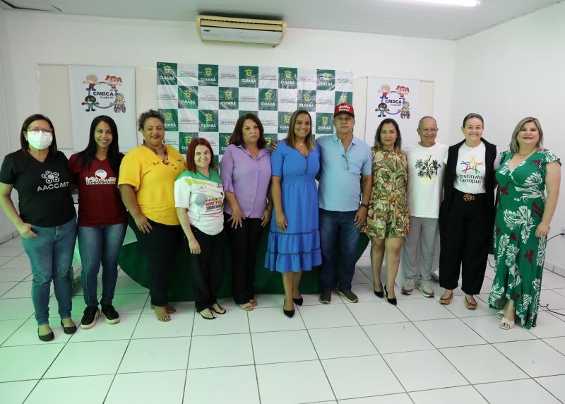 Representantes da sociedade civil são empossados no Conselho Municipal dos Direitos da Criança e do Adolescente