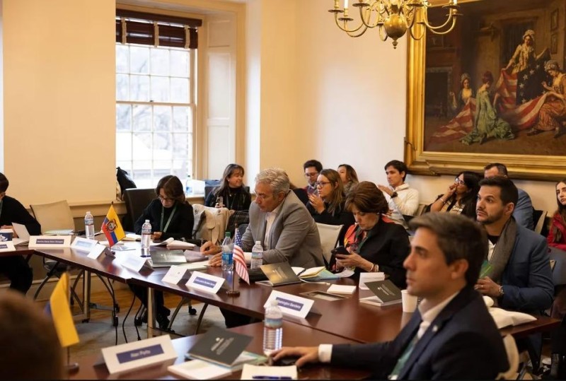 Boas práticas da Educação de Mato Grosso são elogiadas em evento internacional