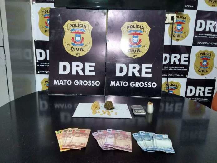 Adolescente de 16 anos é flagrado em ponto de venda de drogas em Várzea Grande
