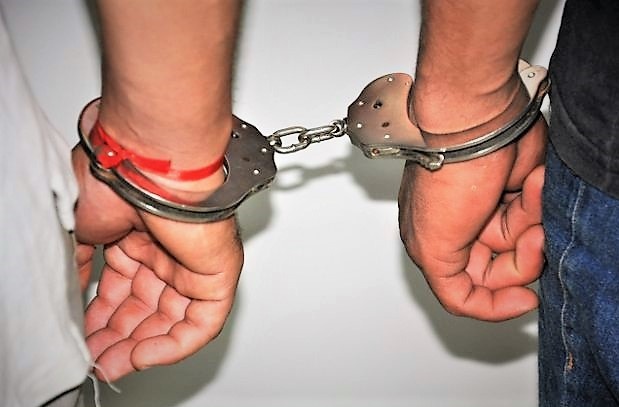 Dupla é detida com entorpecentes após fugir da PM em Lucas do Rio Verde