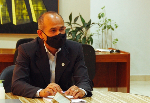 Reitor confirma UFMT em Lucas e destaca parceria com Prefeitura