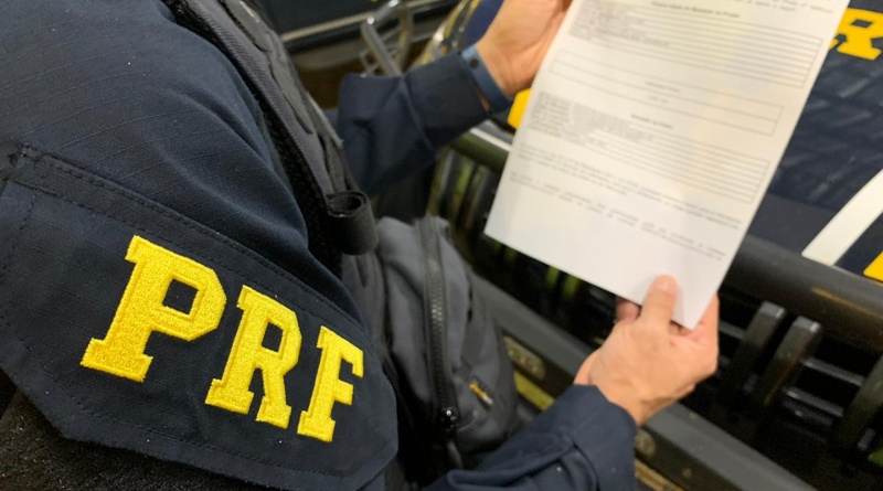 PRF prende 4 pessoas com mandados de prisão, durante feriado prolongado em Mato Grosso