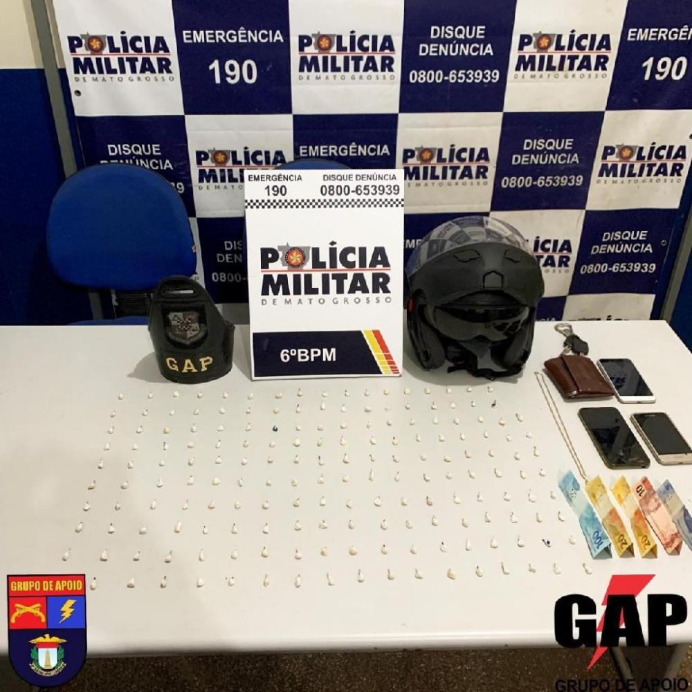 PM prende três por tráfico de drogas em Cáceres