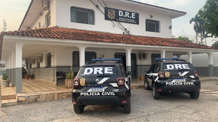 Polícia Civil cumpre dois mandados de prisão contra traficante de drogas