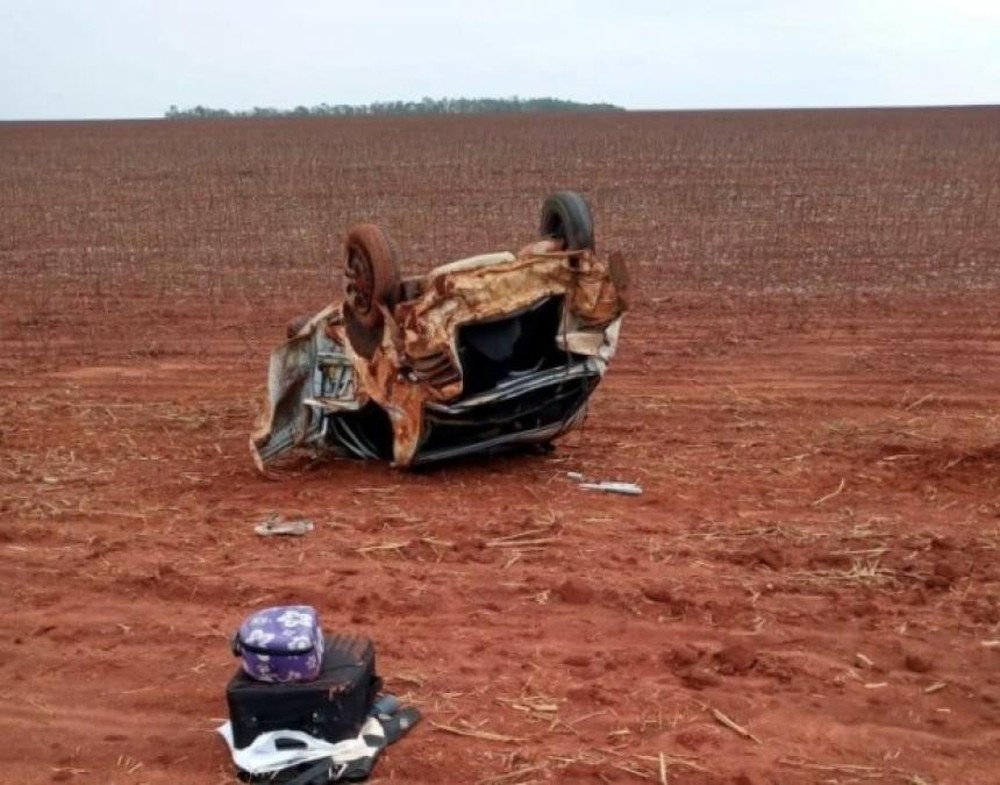 Homem tira o cinto de segurança e morre após acidente de carro em Mato Grosso