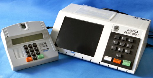Faltam 25 dias: liberdade democrática é garantida com o sistema eletrônico de votação