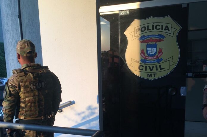 Quadrilha que aplicava golpes em site de vendas é presa pela polícia paulista em Mato Grosso