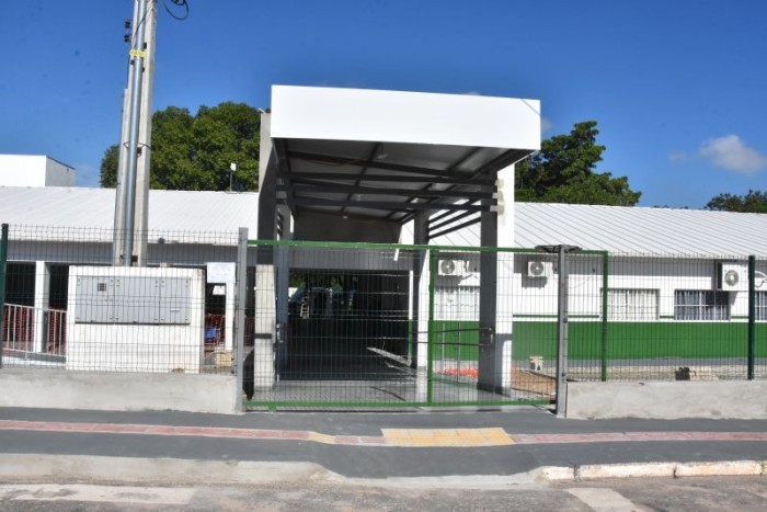 Sugestão de Pauta: Prefeito entrega unidade educacional totalmente reformada no bairro Jardim Imperial