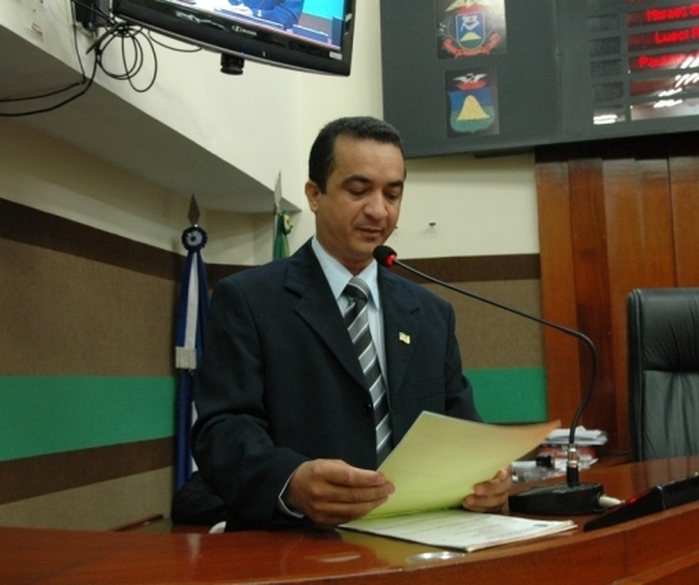 TRE-MT diz que vereador reeleito em Cuiabá foi flagrado cometendo de boca de urna no 2º turno das eleições