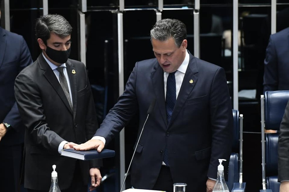 Carlos Fávaro toma posse como senador após vitória em eleição suplementar em MT