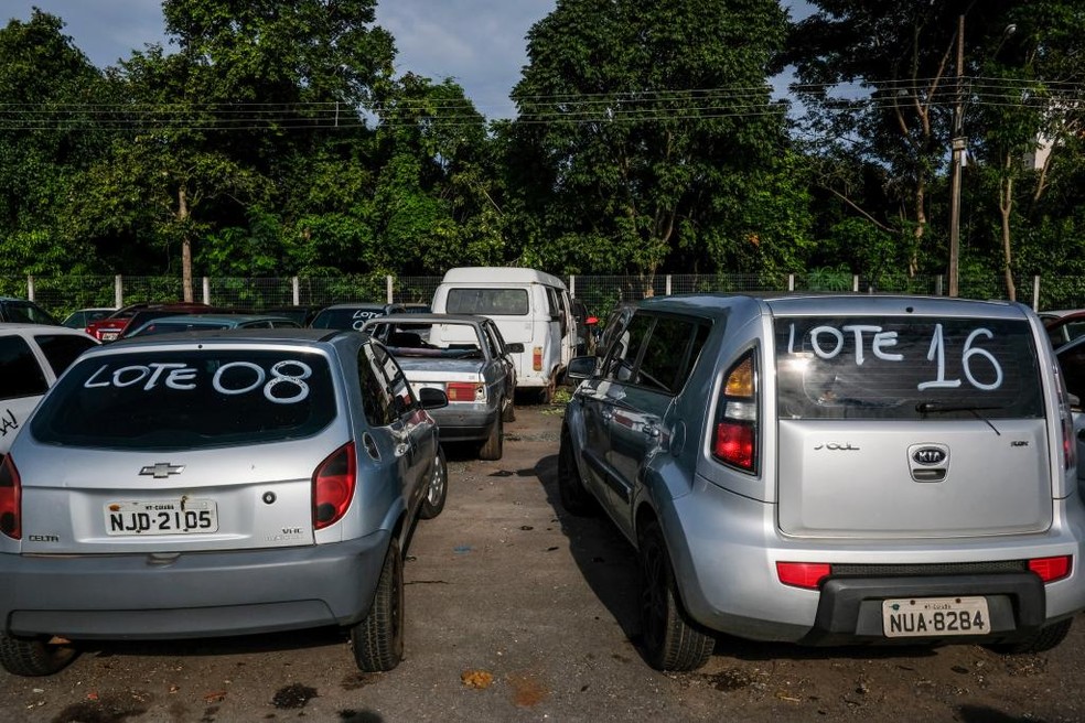 Governo de MT arrecadou quase R$ 8 milhões com leilões de bens de criminosos apreendidos