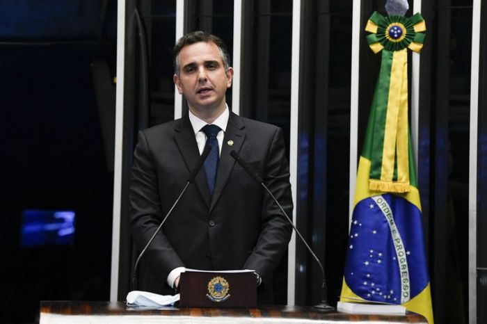 Pacheco defende compra direta de vacinas de covid-19 pelos estados