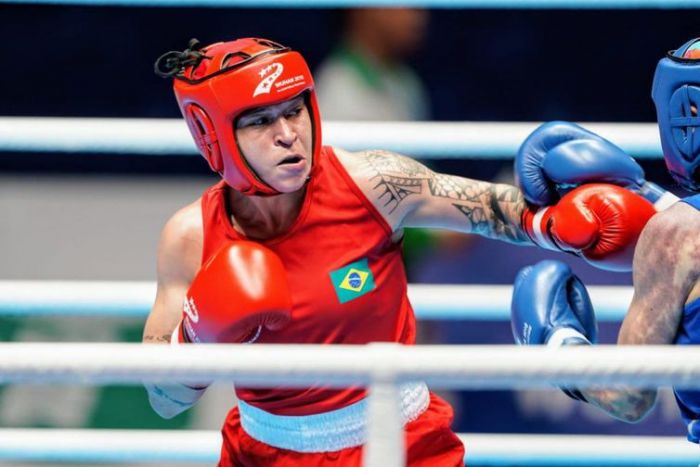 Boxe: Bia Ferreira triunfa e avança no Torneio de Strandja