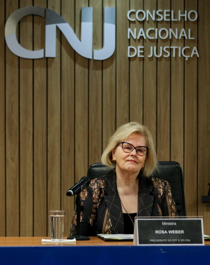 CNJ pede explicação sobre morte de líder quilombola, diz Rosa Weber