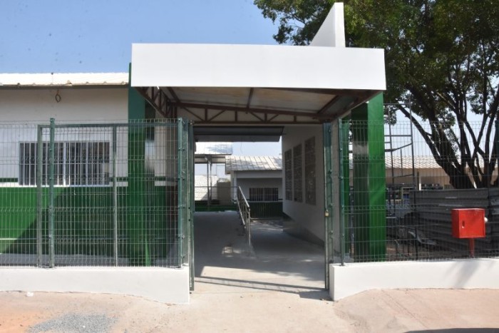 Sugestão de Pauta: Emanuel Pinheiro entrega nesta segunda-feira (4) reforma geral da EMEB Prof. Lenine de Campos Póvoas