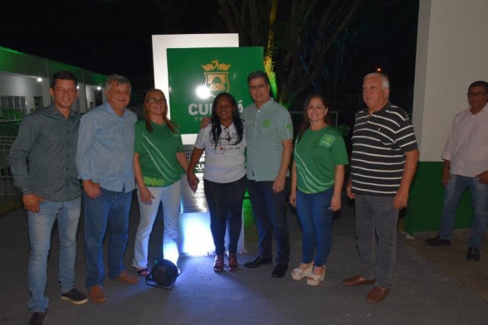 Emanuel Pinheiro entrega para a comunidade do Jardim União, reforma geral da EMEB Prof. Lenine de Campos Póvoas