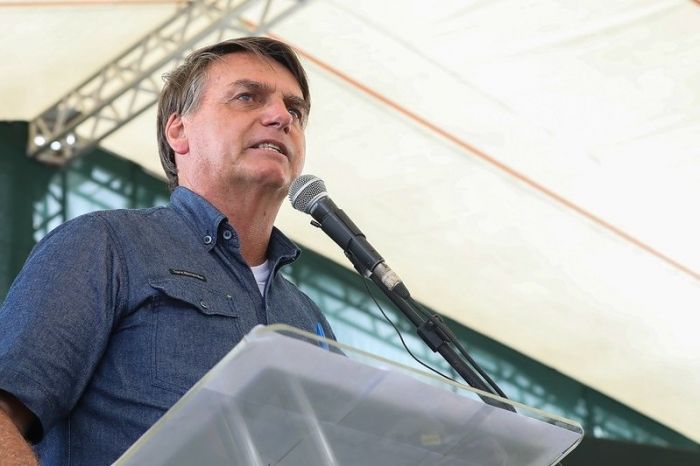 'Não vou me meter', diz Bolsonaro sobre PEC da Imunidade