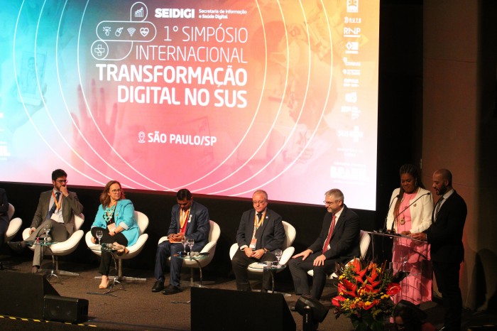Digitalização do SUS deve integrar dados e garantir uso ético