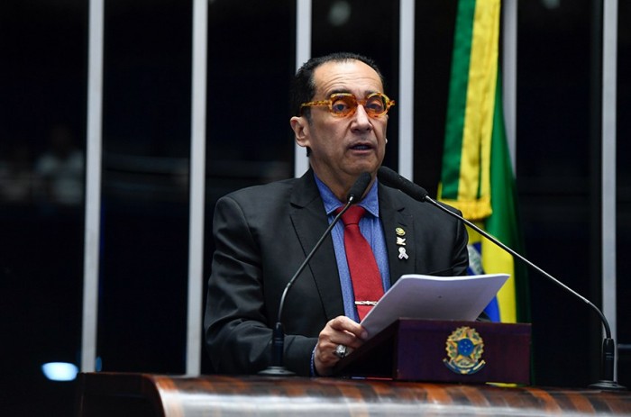 Kajuru lamenta os ataques do grupo Hamas a Israel e pede estado palestino