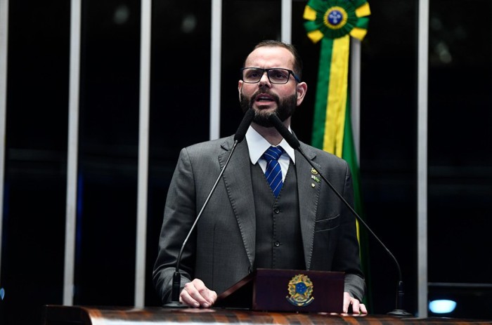 Seif apoia PEC que criminaliza porte ou posse de qualquer quantidade de droga