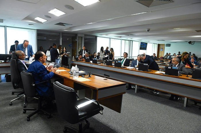 Vai à Câmara inclusão do nome de Pelé no 'Livro dos Heróis da Pátria'